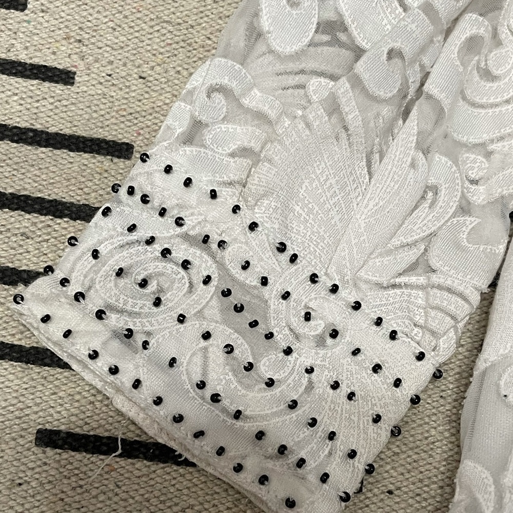 BKE Boutique Laced Top - Picture 4 of 6
